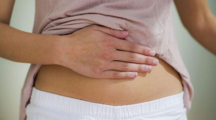 abdominal pain caused by parasites