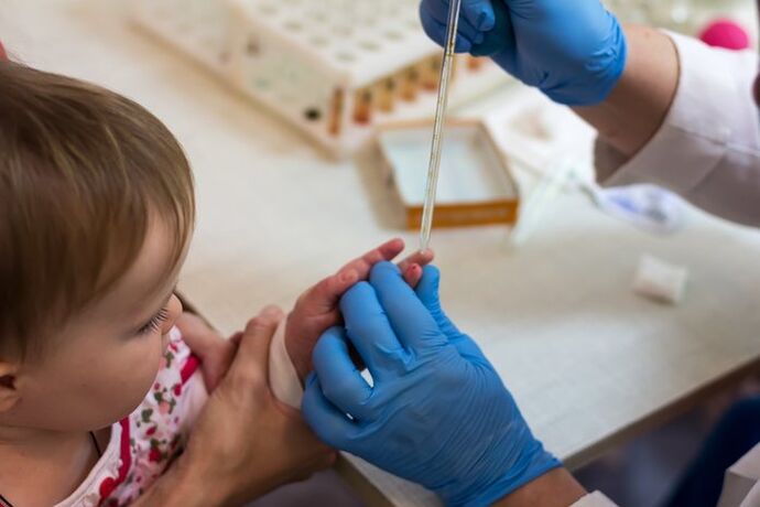 Diagnosing helminthiasis in children with blood test