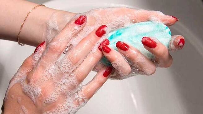 Wash your hands with soap to prevent worm infection